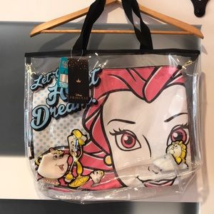 Belle tote bag set.